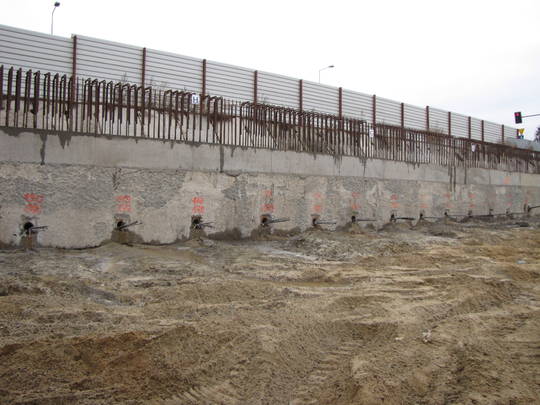 Kotwienie ściany szczelinowej  - Grudzień 2011